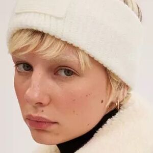 Meet your Posher, Malissa